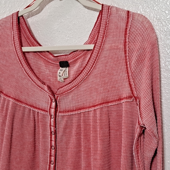 FP~ Kai Relaxed Henley Top - Picture 6 of 10